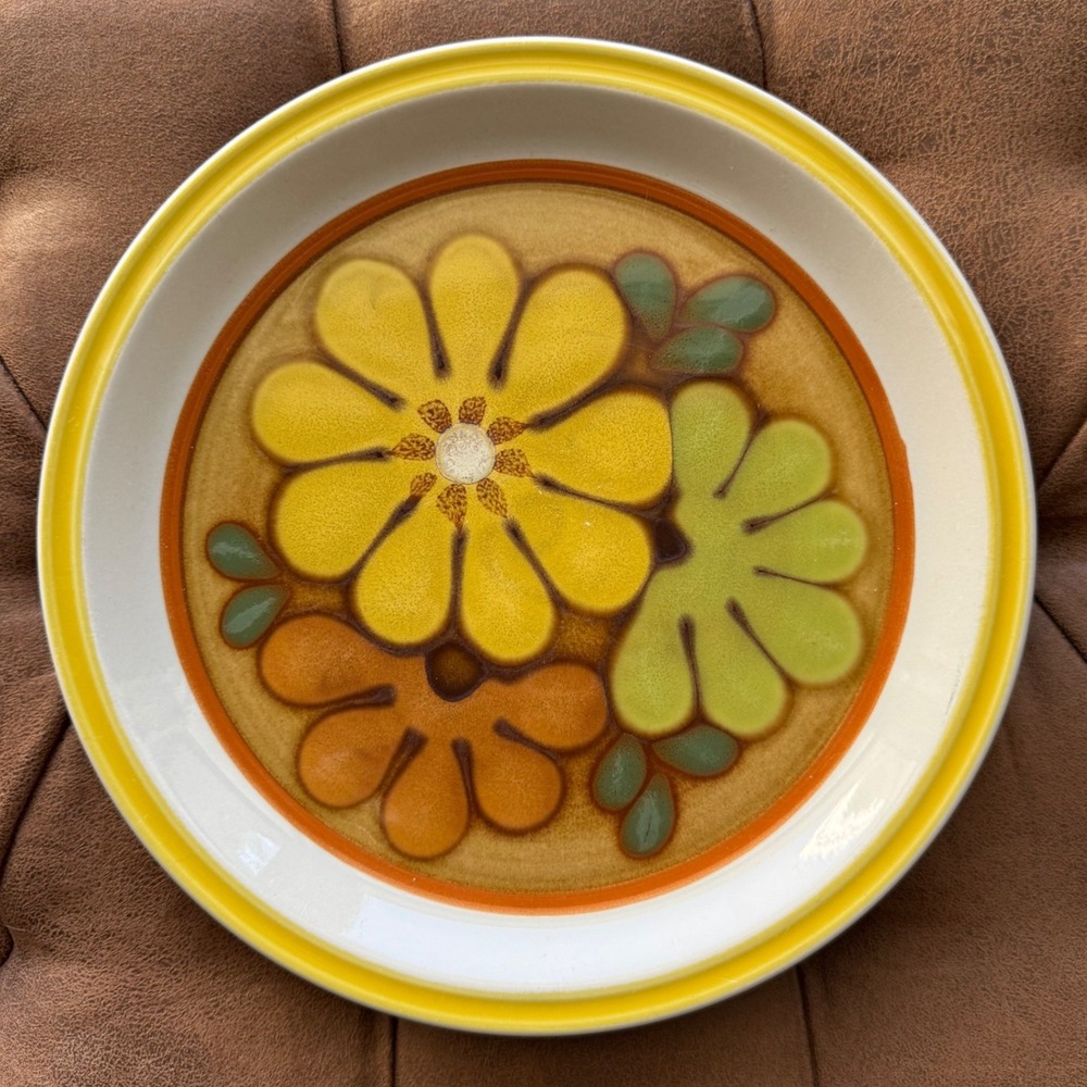 VTG 70s Floral Stonewear Dinner Plates Set of 3 Japan MCM Japan Yellow 10.5"